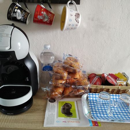 Appartamento Monte Grappa - Rho Fiera Bareggio Buitenkant foto